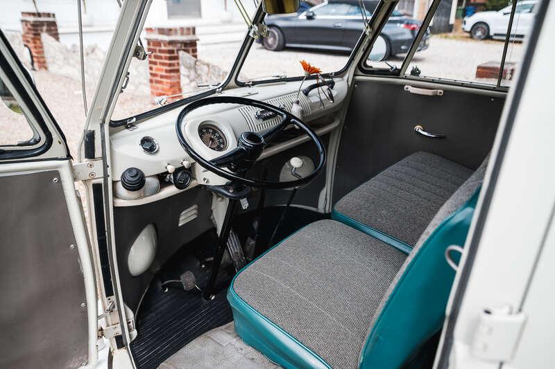 1966 Volkswagen TYPE 2 T1 DOUBLE-DOOR SUNDIAL CAMPER