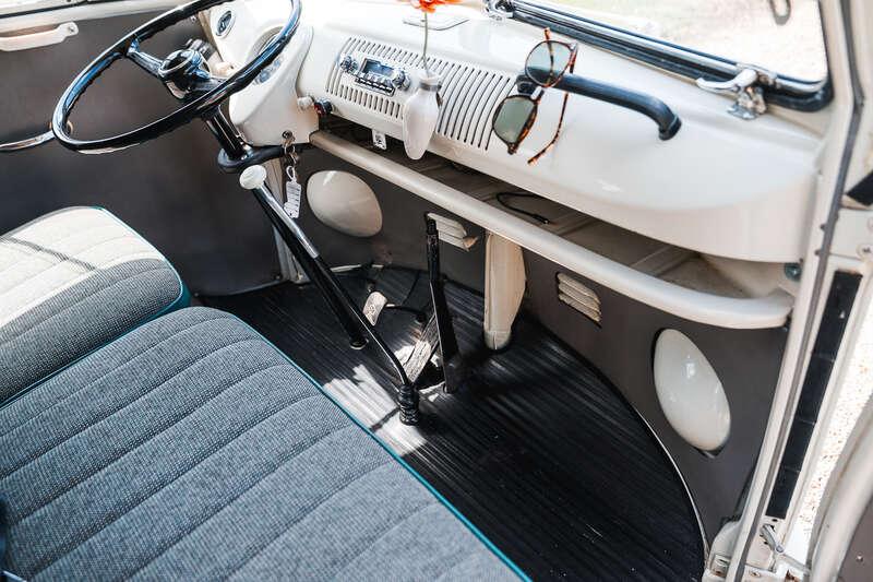 1966 Volkswagen TYPE 2 T1 DOUBLE-DOOR SUNDIAL CAMPER