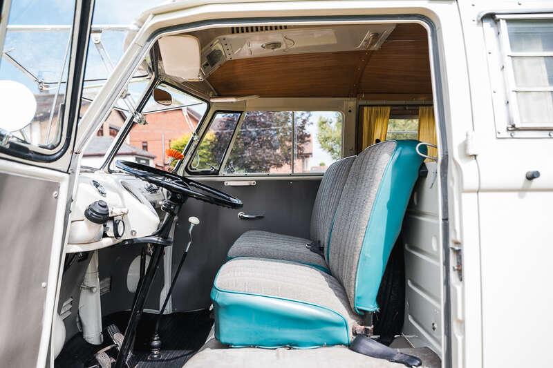 1966 Volkswagen TYPE 2 T1 DOUBLE-DOOR SUNDIAL CAMPER