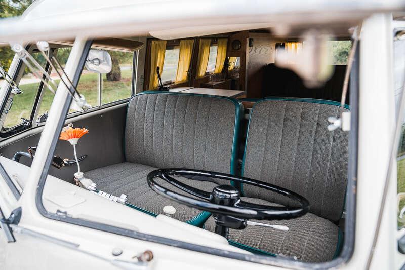 1966 Volkswagen TYPE 2 T1 DOUBLE-DOOR SUNDIAL CAMPER