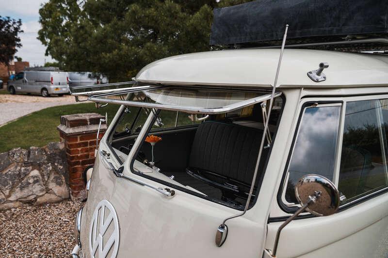 1966 Volkswagen TYPE 2 T1 DOUBLE-DOOR SUNDIAL CAMPER