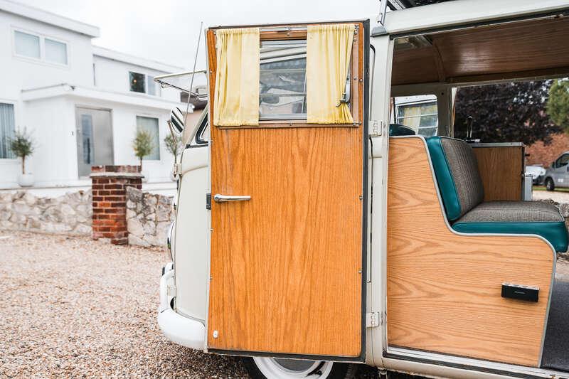 1966 Volkswagen TYPE 2 T1 DOUBLE-DOOR SUNDIAL CAMPER