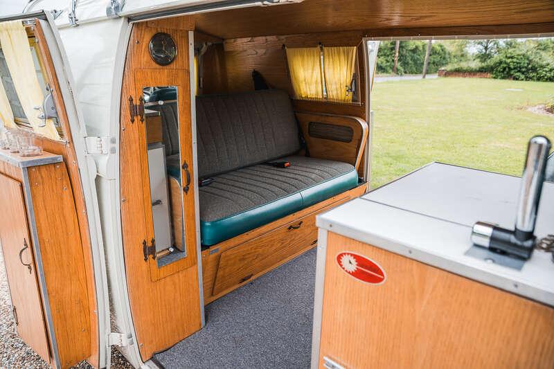 1966 Volkswagen TYPE 2 T1 DOUBLE-DOOR SUNDIAL CAMPER