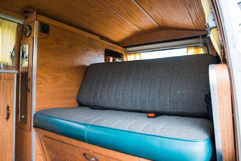 1966 Volkswagen TYPE 2 T1 DOUBLE-DOOR SUNDIAL CAMPER