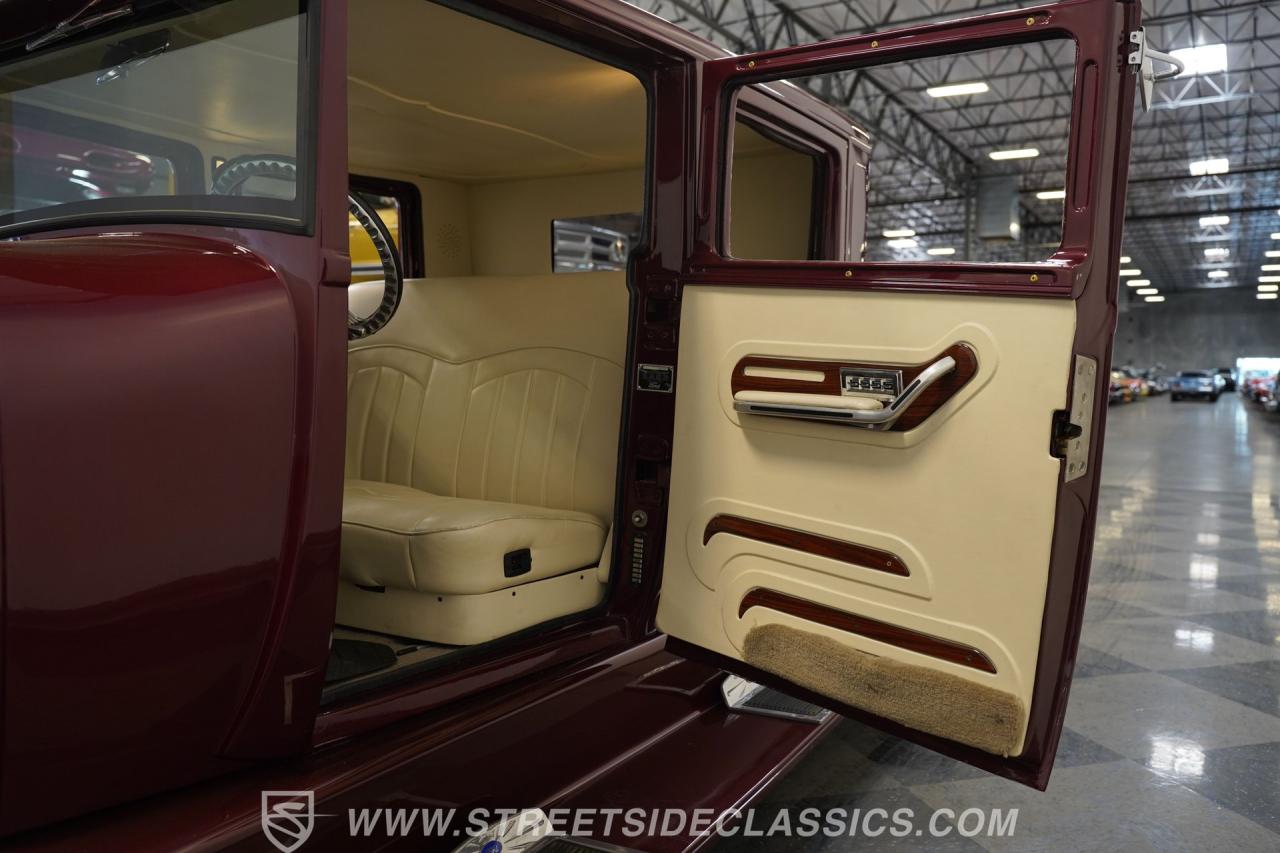 1929 Ford Model A Pickup Crewcab