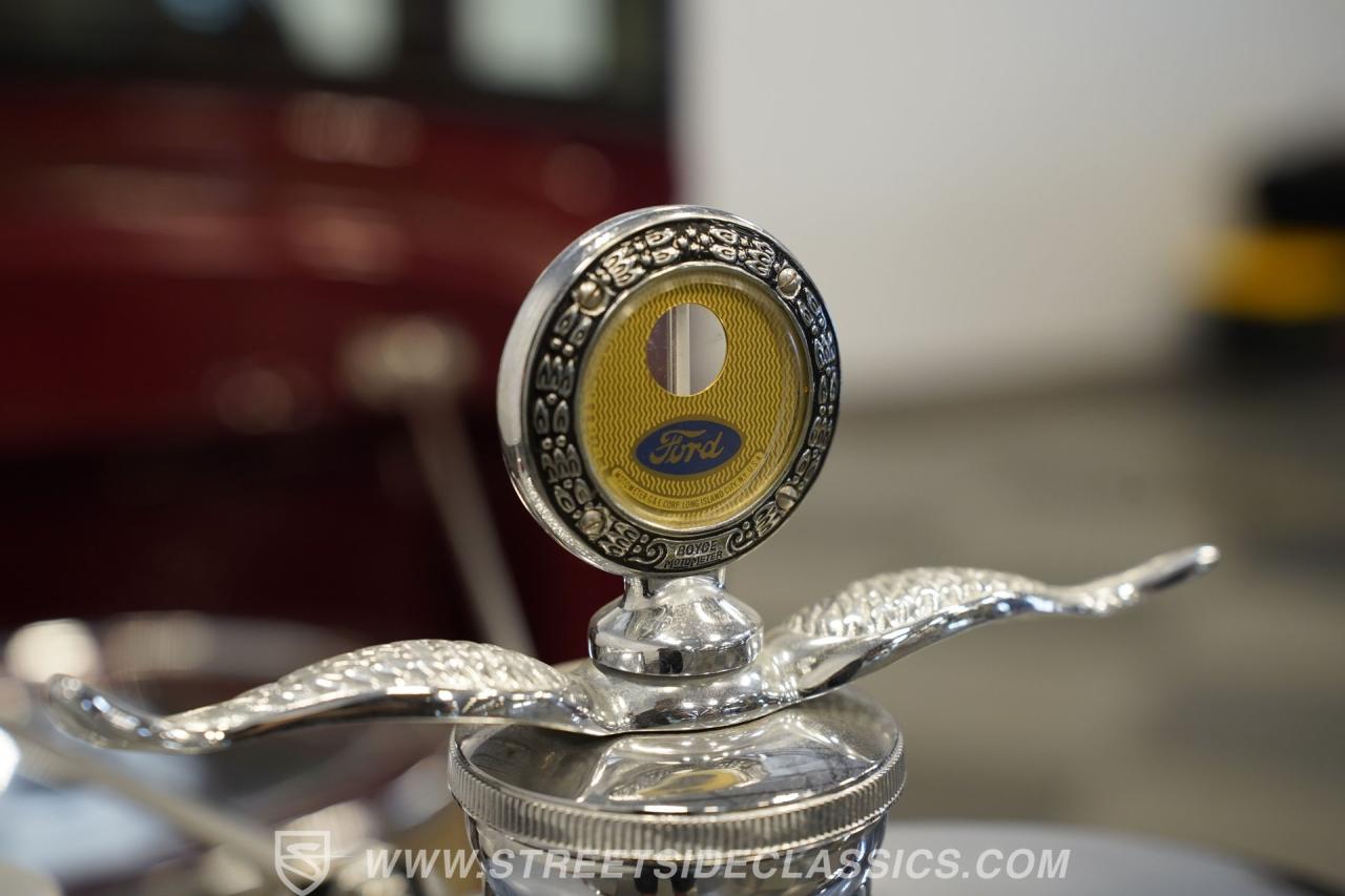 1929 Ford Model A Pickup Crewcab