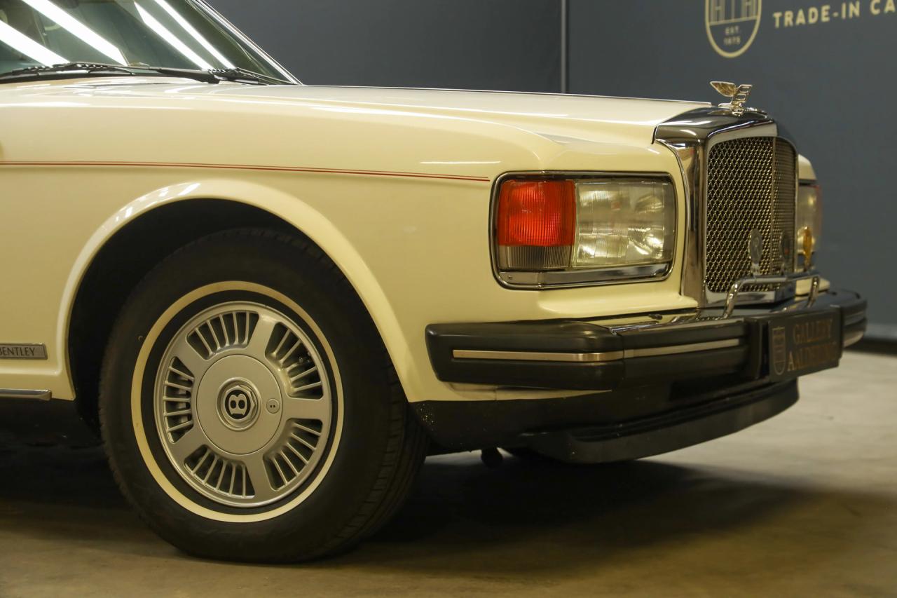 1984 Bentley Eight Saloon &ldquo;Acrylic White over Parchment&rdquo;