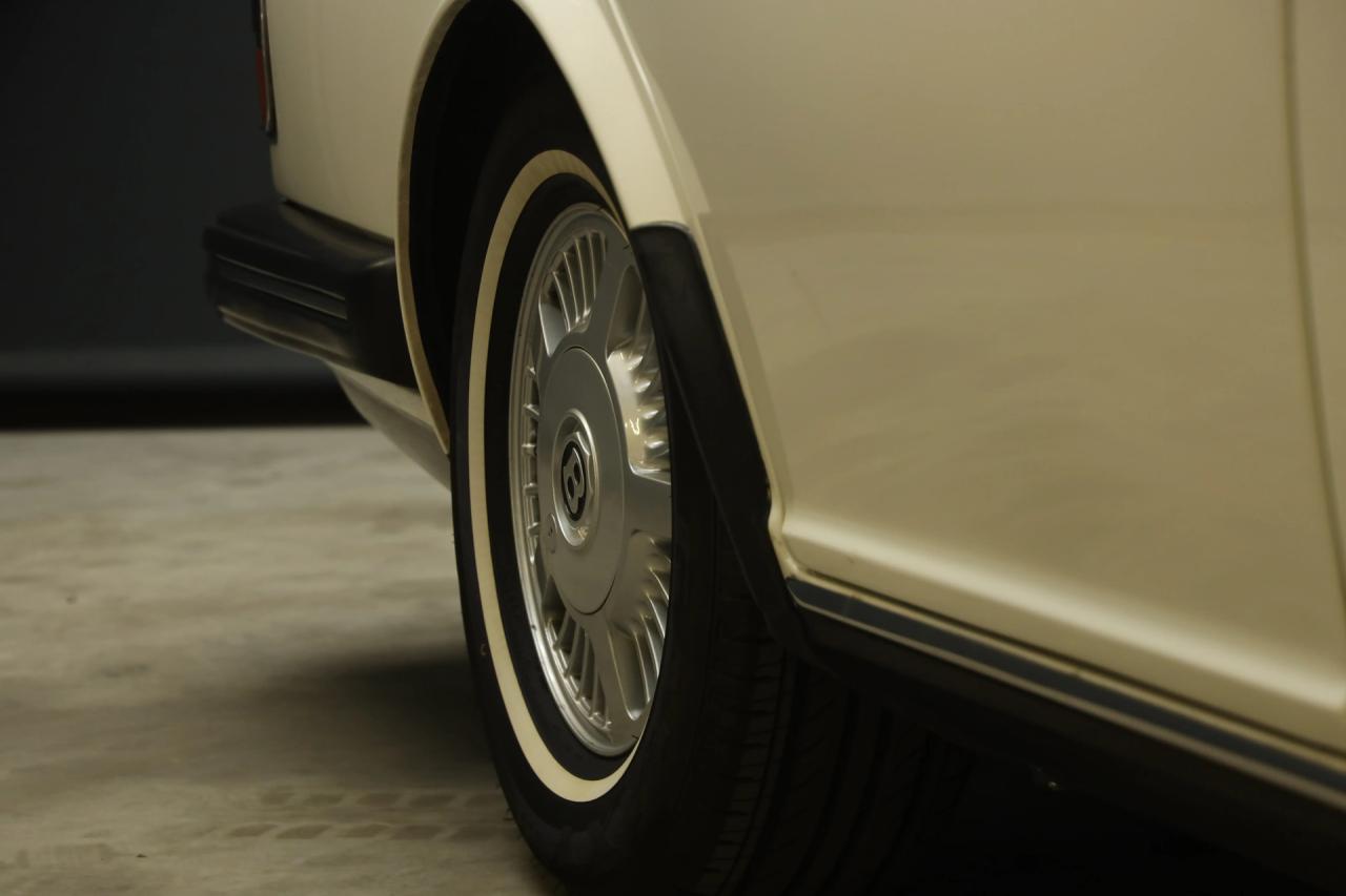 1984 Bentley Eight Saloon &ldquo;Acrylic White over Parchment&rdquo;