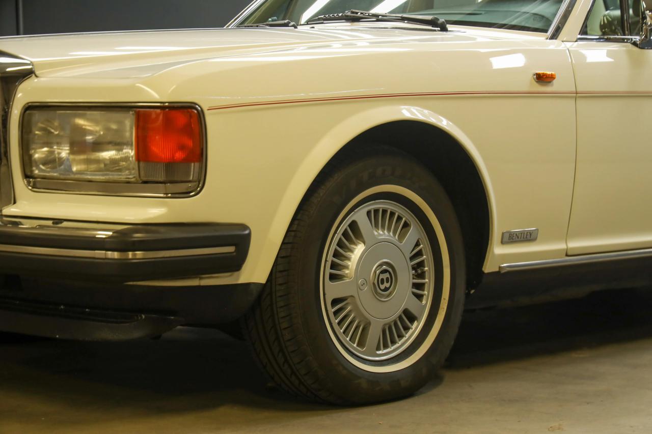 1984 Bentley Eight Saloon &ldquo;Acrylic White over Parchment&rdquo;