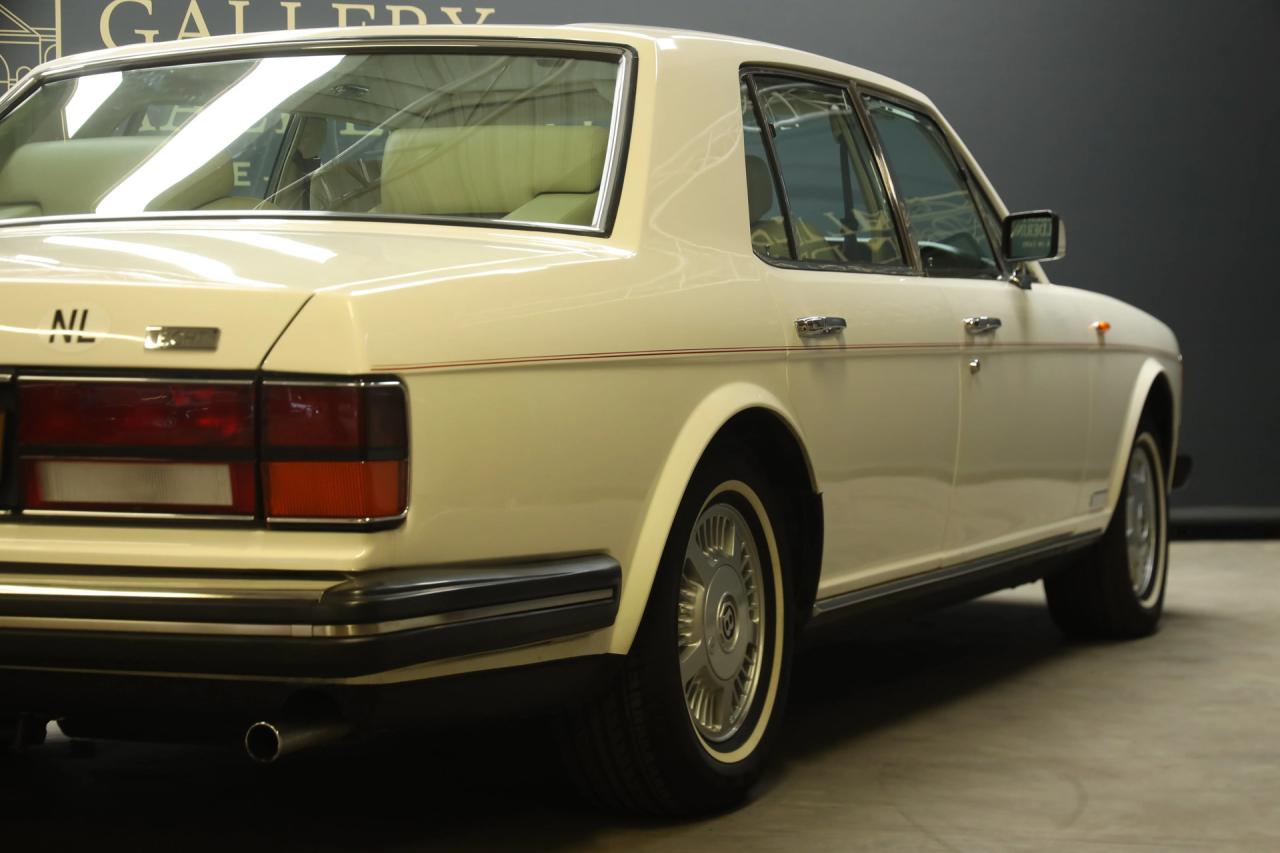 1984 Bentley Eight Saloon &ldquo;Acrylic White over Parchment&rdquo;