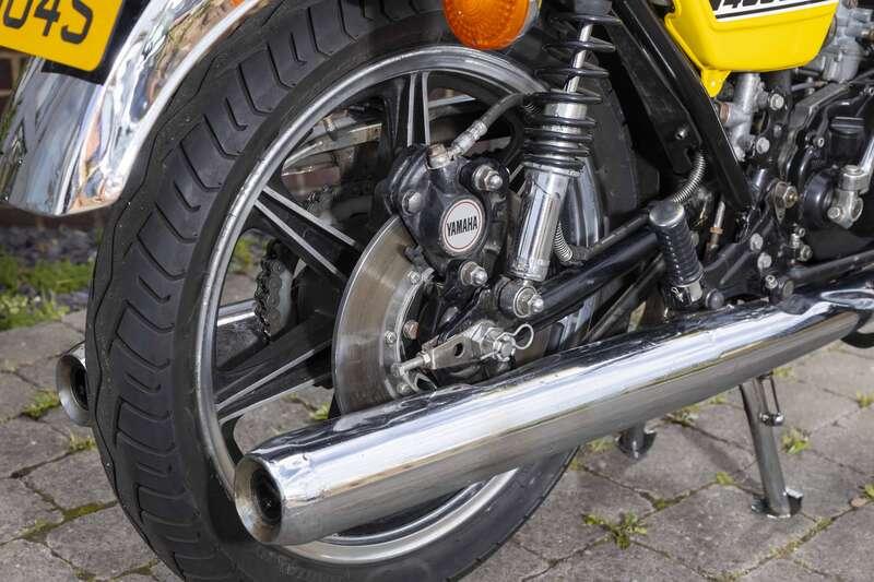 1977 Yamaha RD400