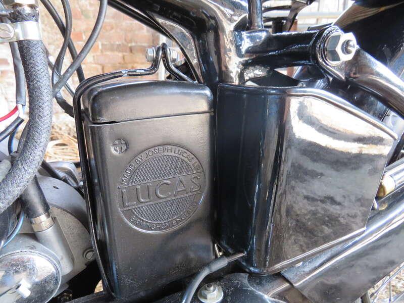 1935 MONTGOMERY GREYHOUND JAP