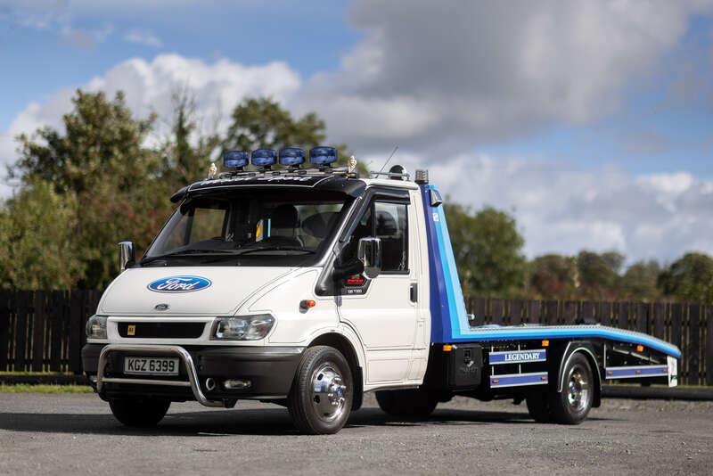 2005 Ford RECOVERY TRUCK