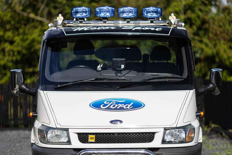 2005 Ford RECOVERY TRUCK