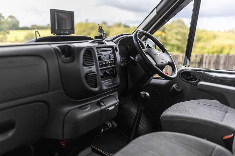 2005 Ford RECOVERY TRUCK