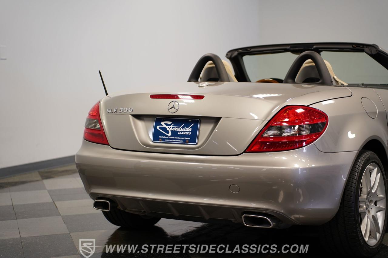 2009 Mercedes - Benz SLK 300