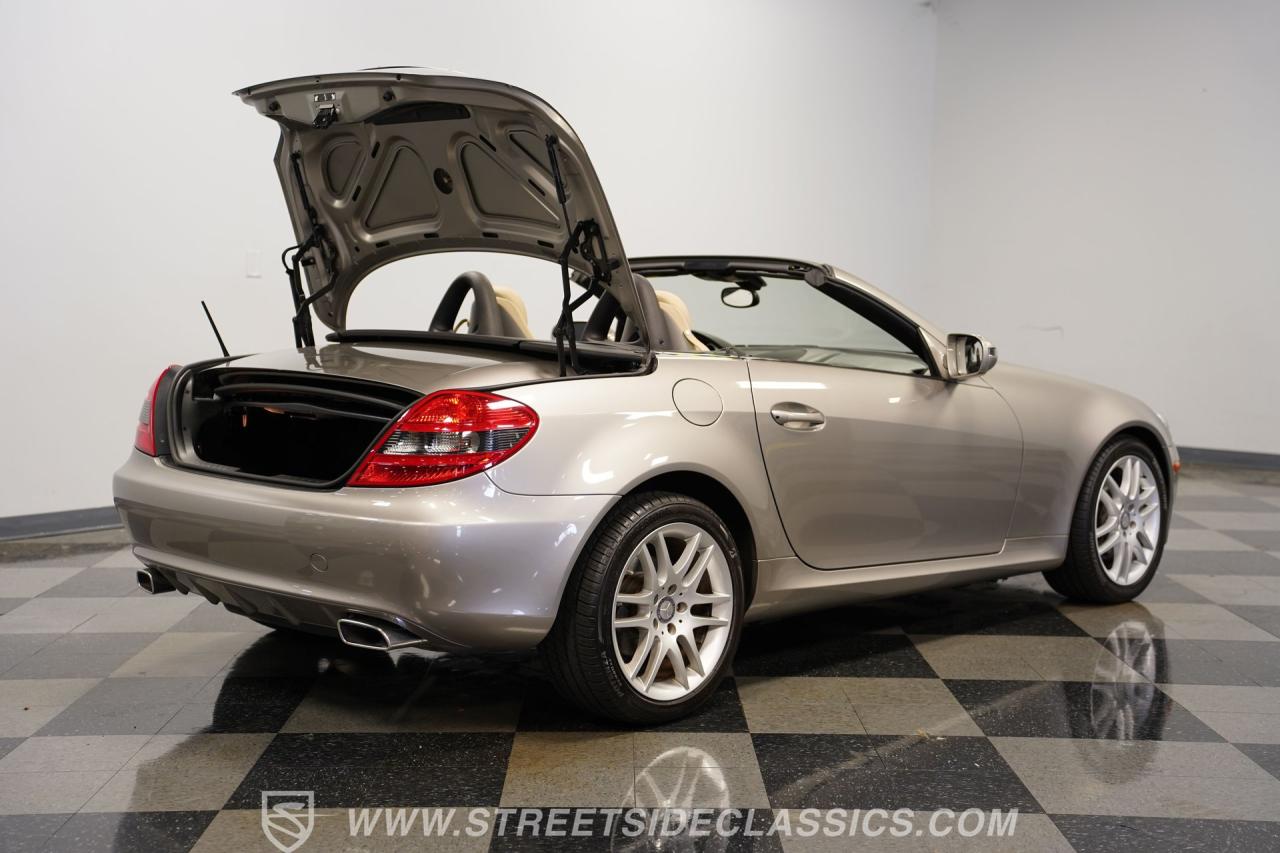 2009 Mercedes - Benz SLK 300