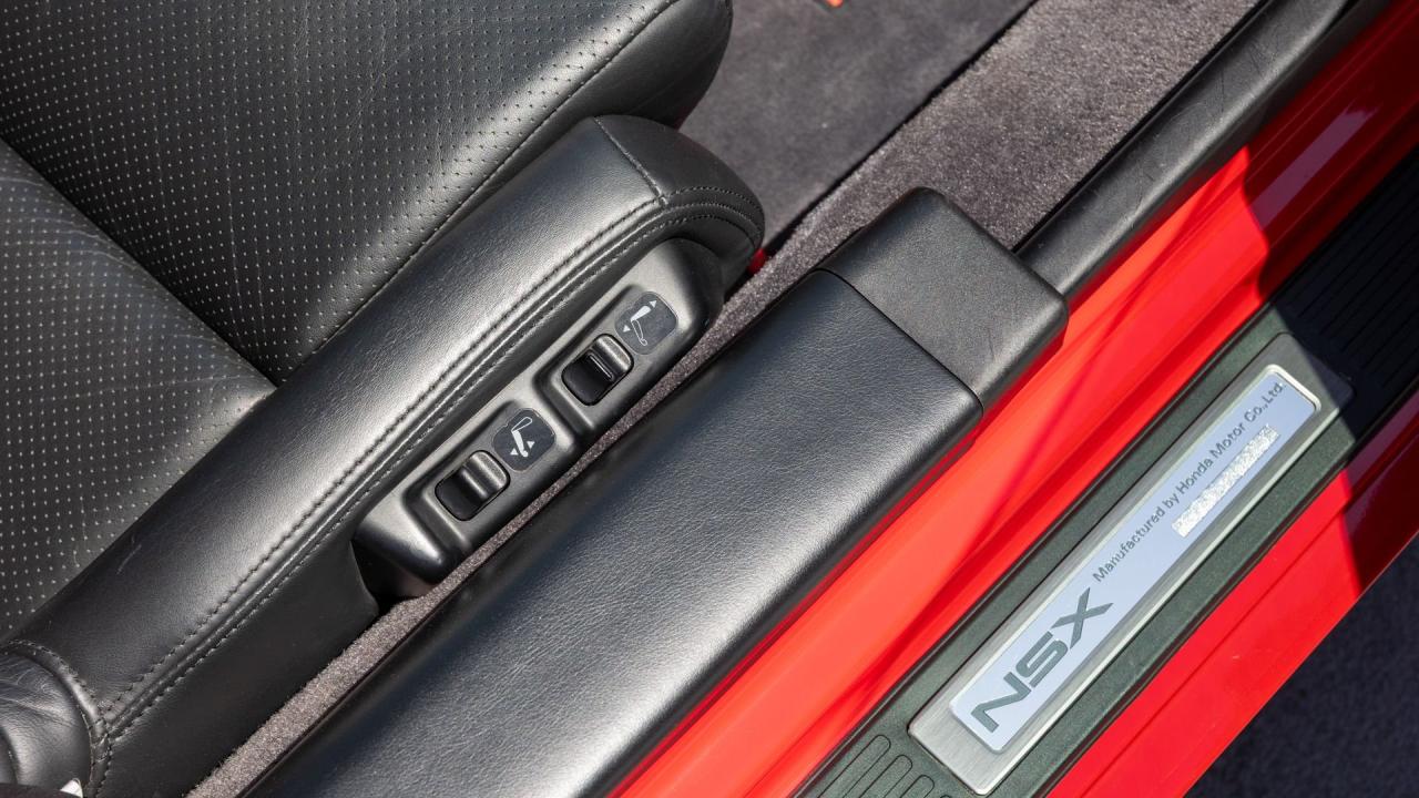 2005 Acura NSX