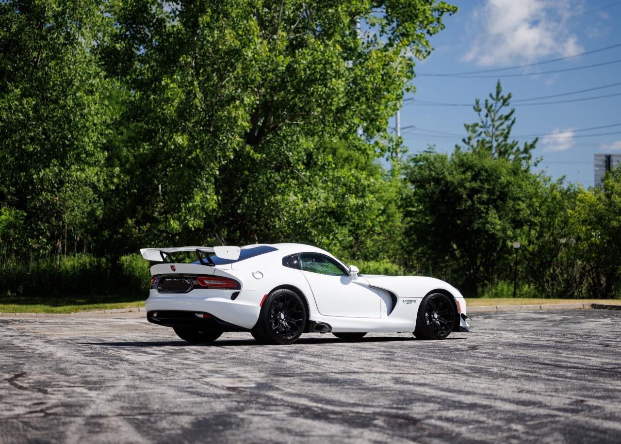 2016 Dodge Viper GTC