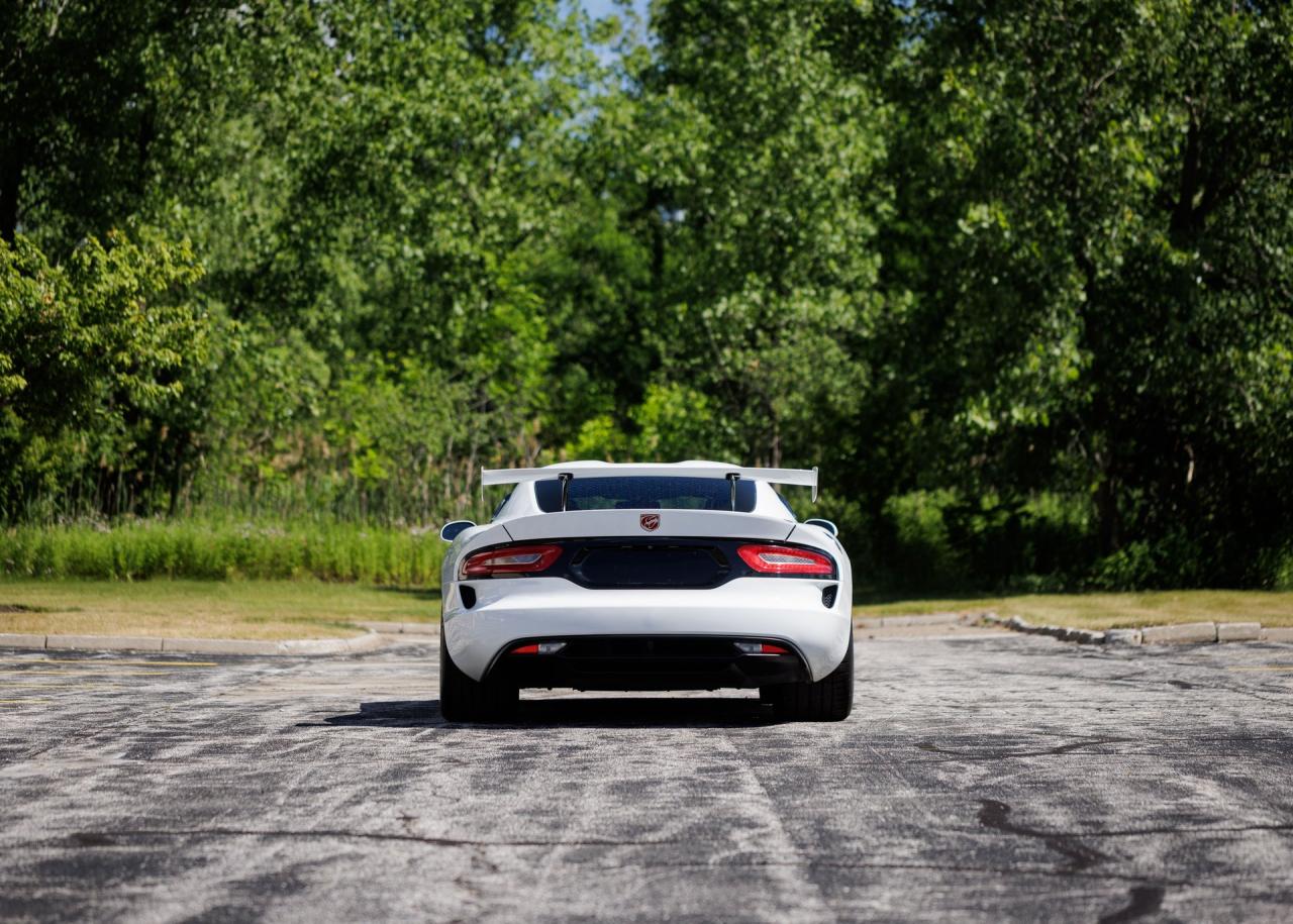 2016 Dodge Viper GTC