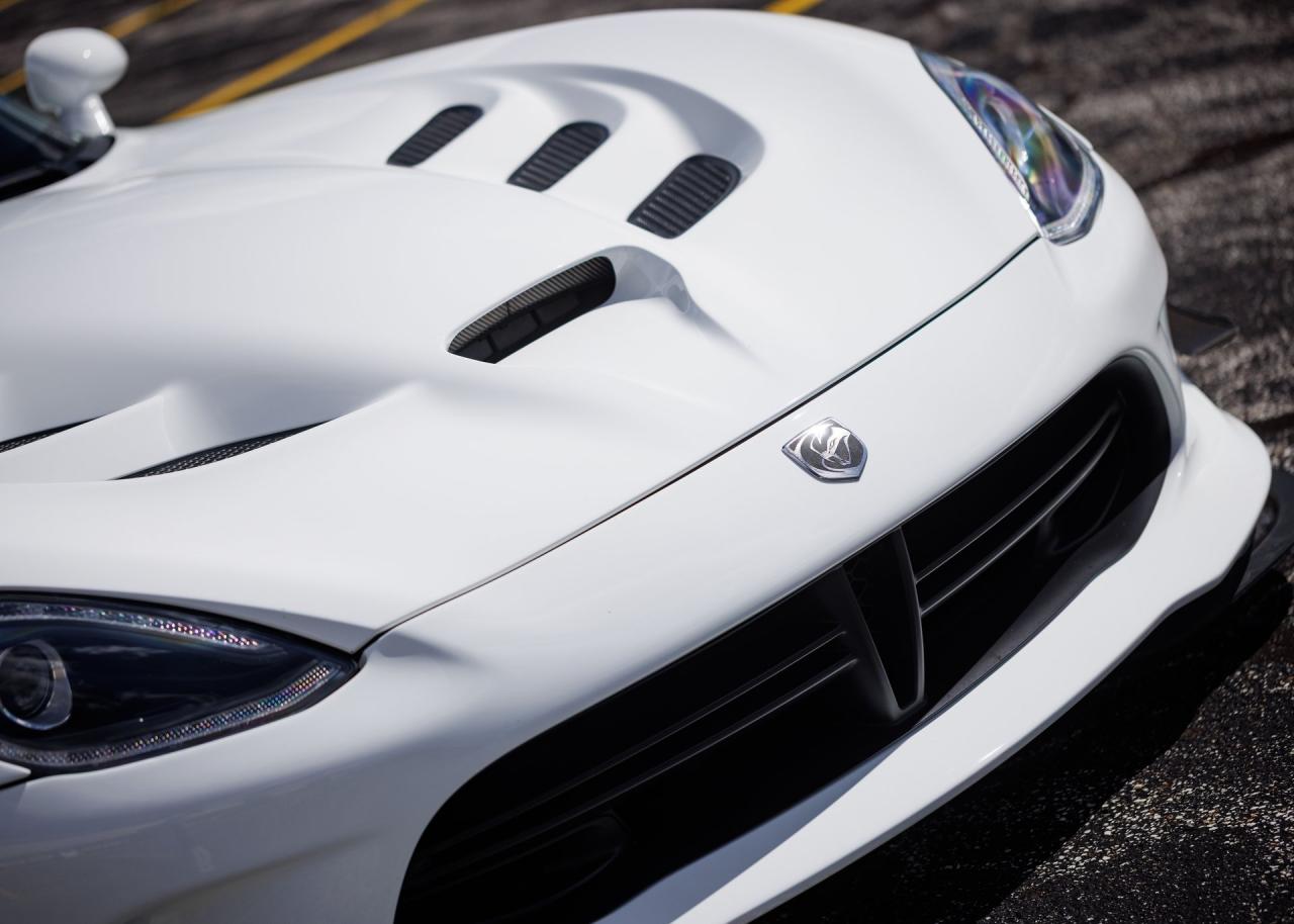 2016 Dodge Viper GTC