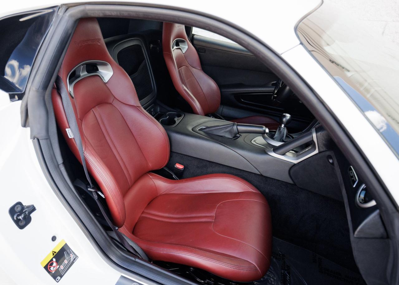 2016 Dodge Viper GTC