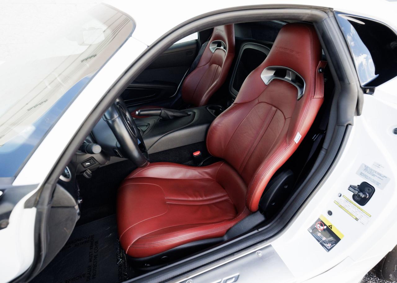 2016 Dodge Viper GTC