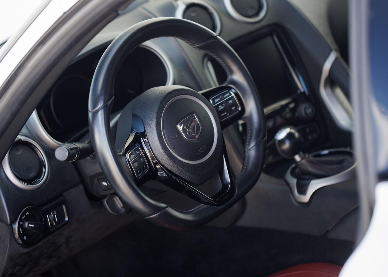 2016 Dodge Viper GTC