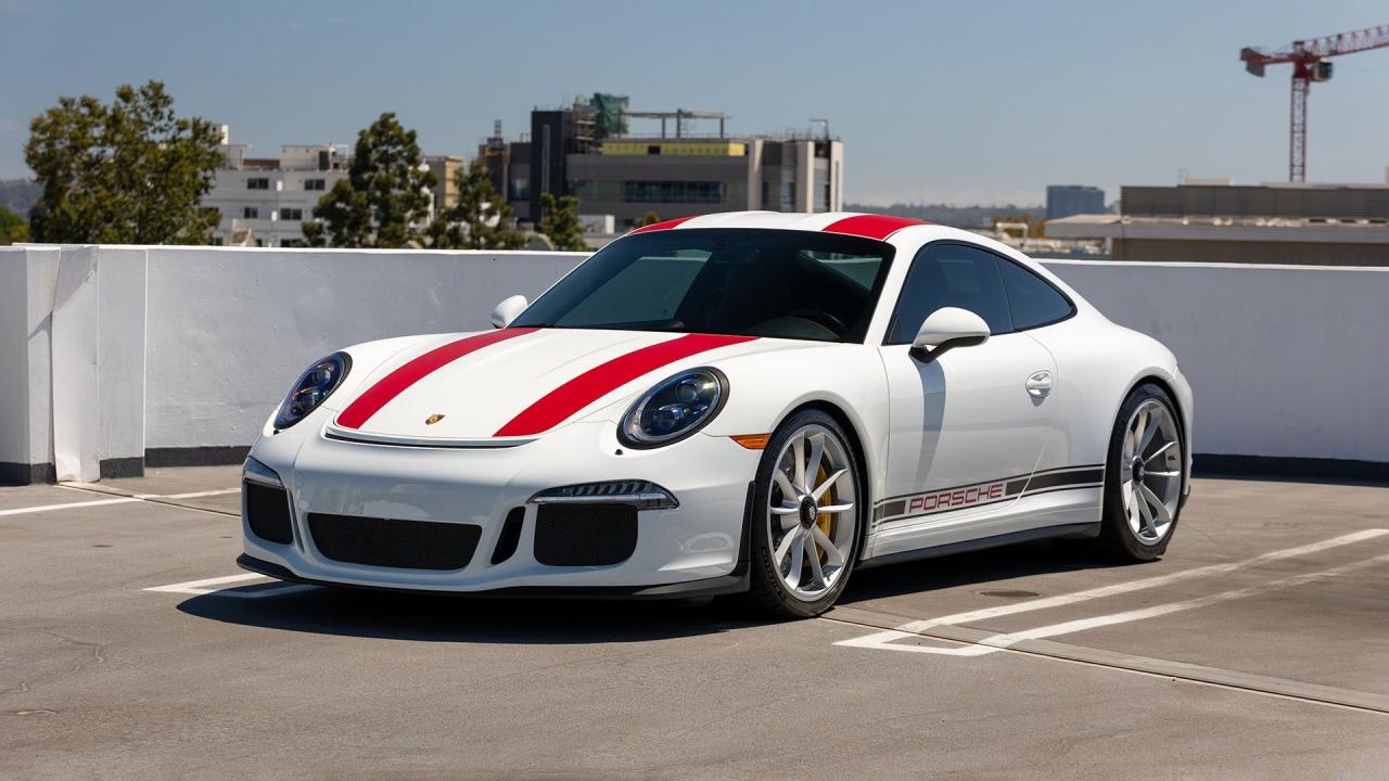 2016 Porsche 911 R