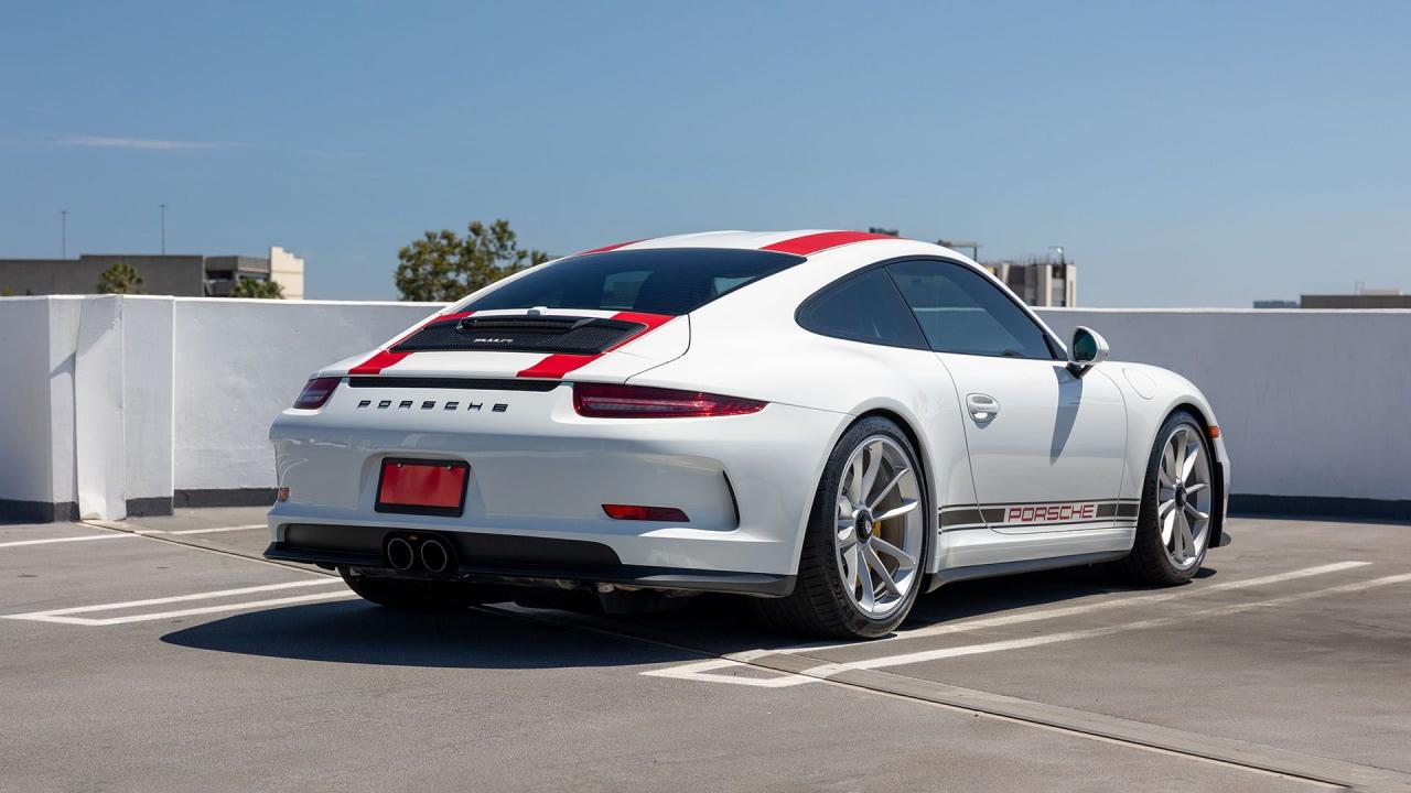 2016 Porsche 911 R