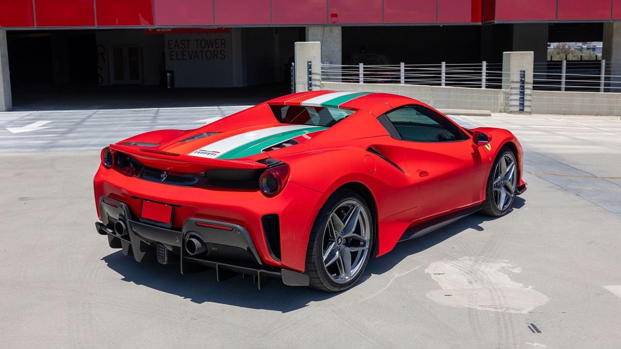 2020 Ferrari 488 Pista Spider