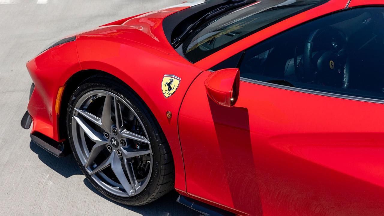 2020 Ferrari 488 Pista Spider