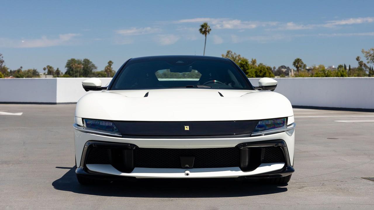 2025 Ferrari 12Cilindri