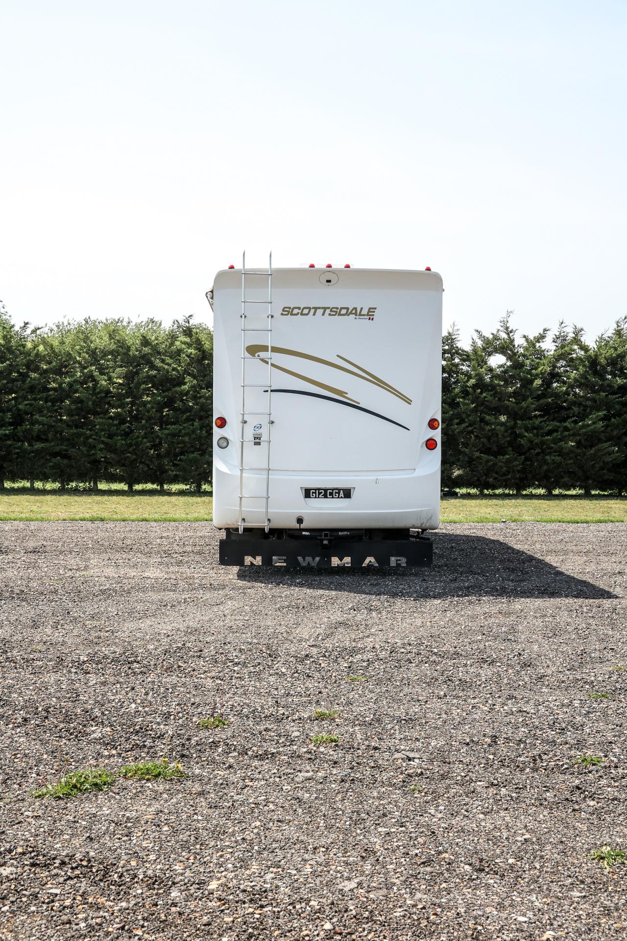 2005 Newmar Scottsdale 3201 Motorhome