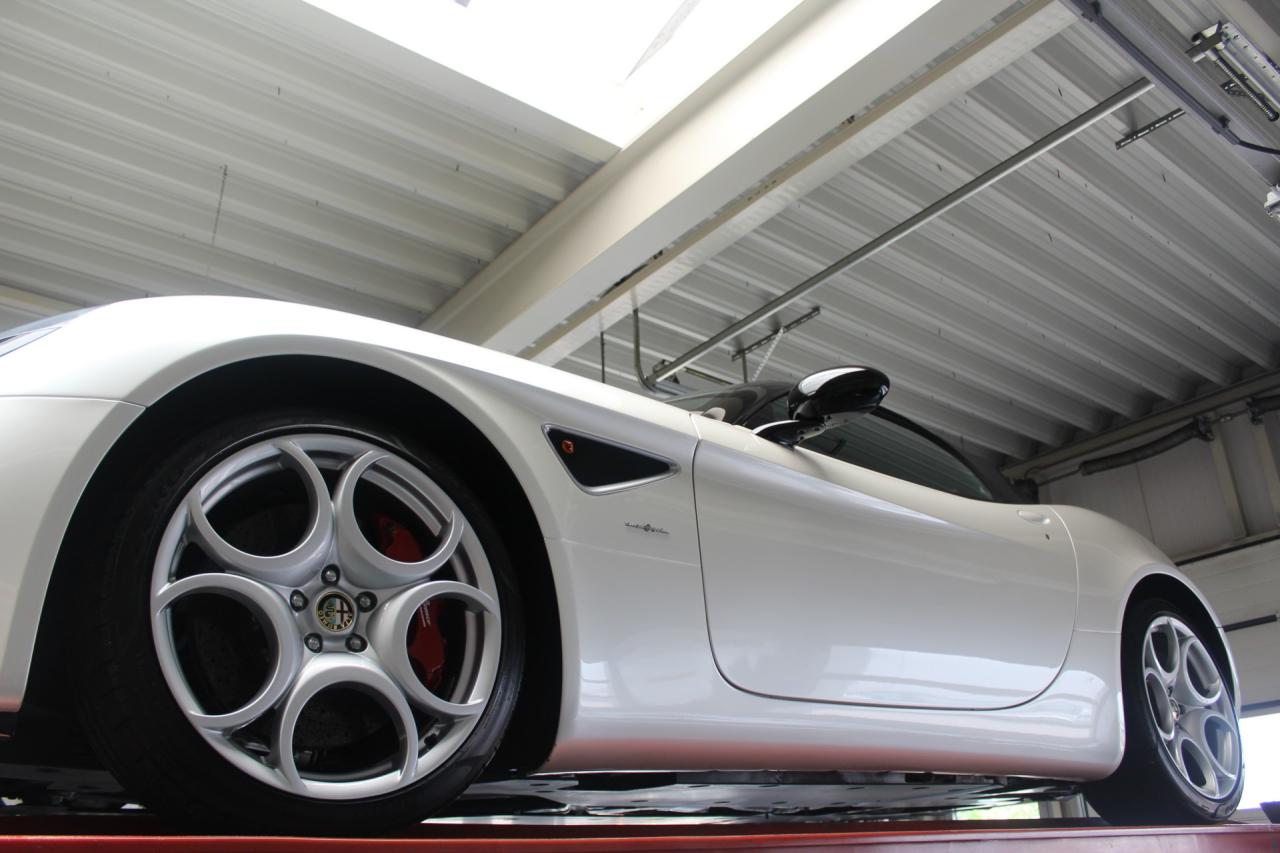 2009 Alfa Romeo 8C Spider &ldquo;Less than 9.800 kilometers&rdquo;