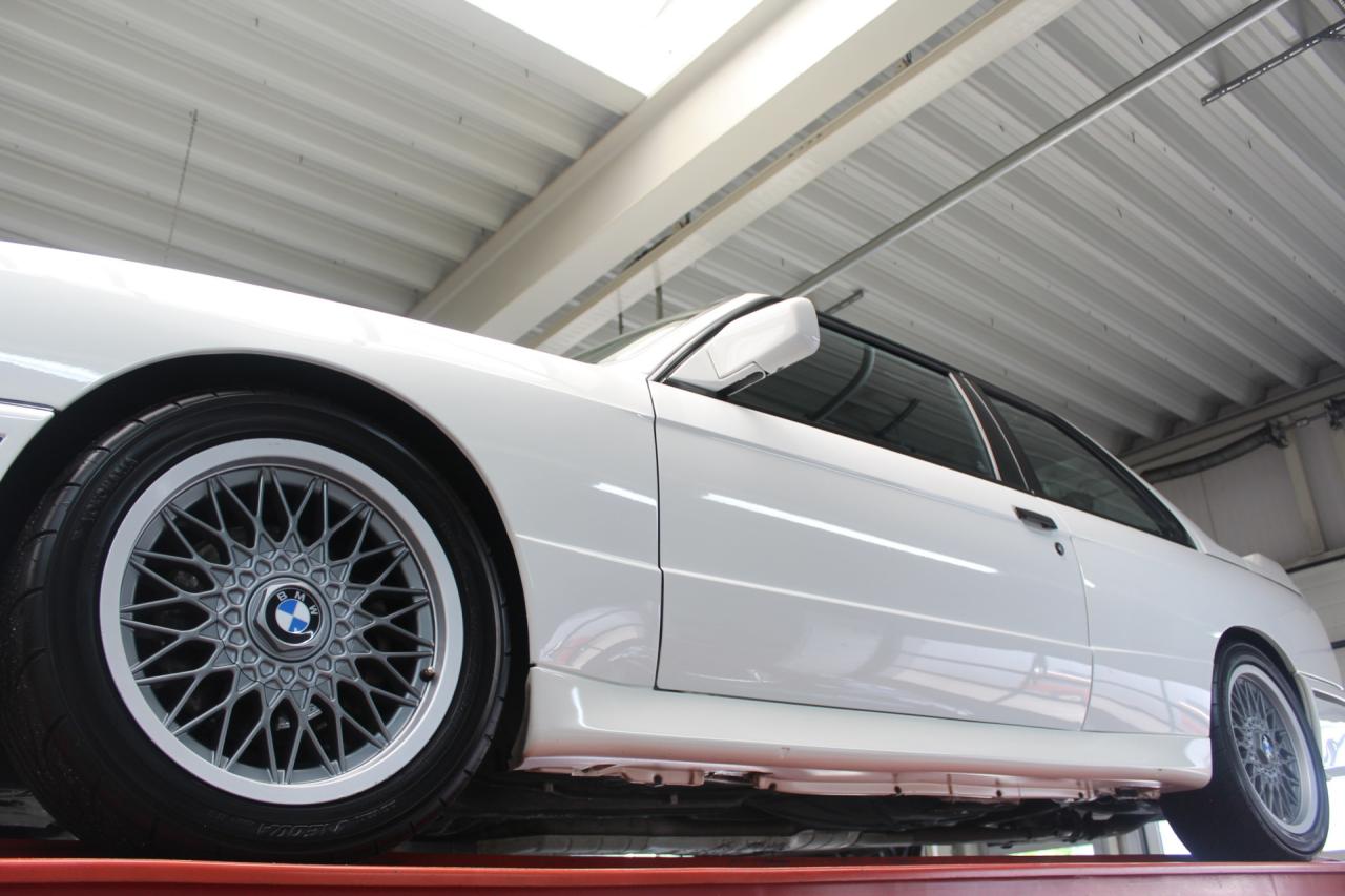 1990 BMW M3 E30 only 33.000 kms, 80% first paint, Germany delivery, 3 owners