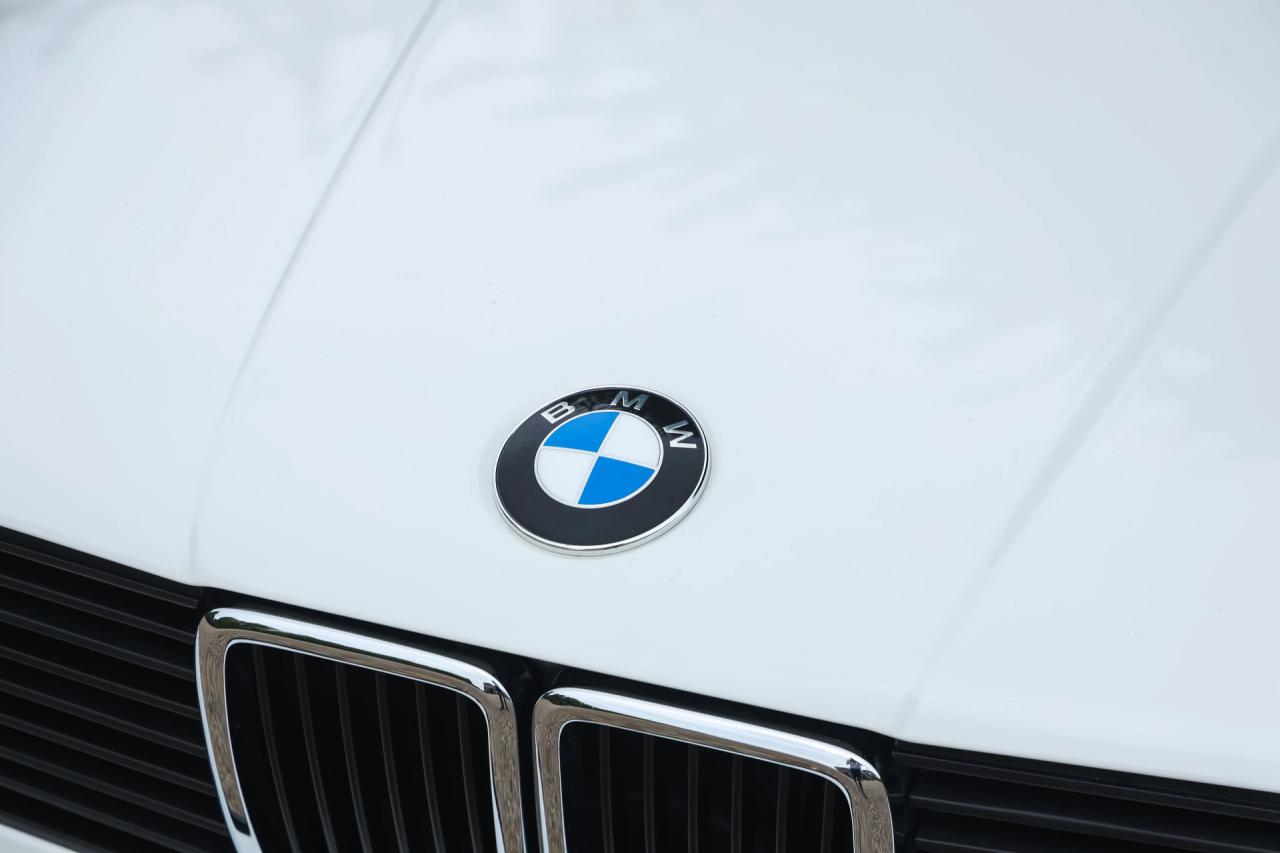 1990 BMW M3 E30 only 33.000 kms, 80% first paint, Germany delivery, 3 owners