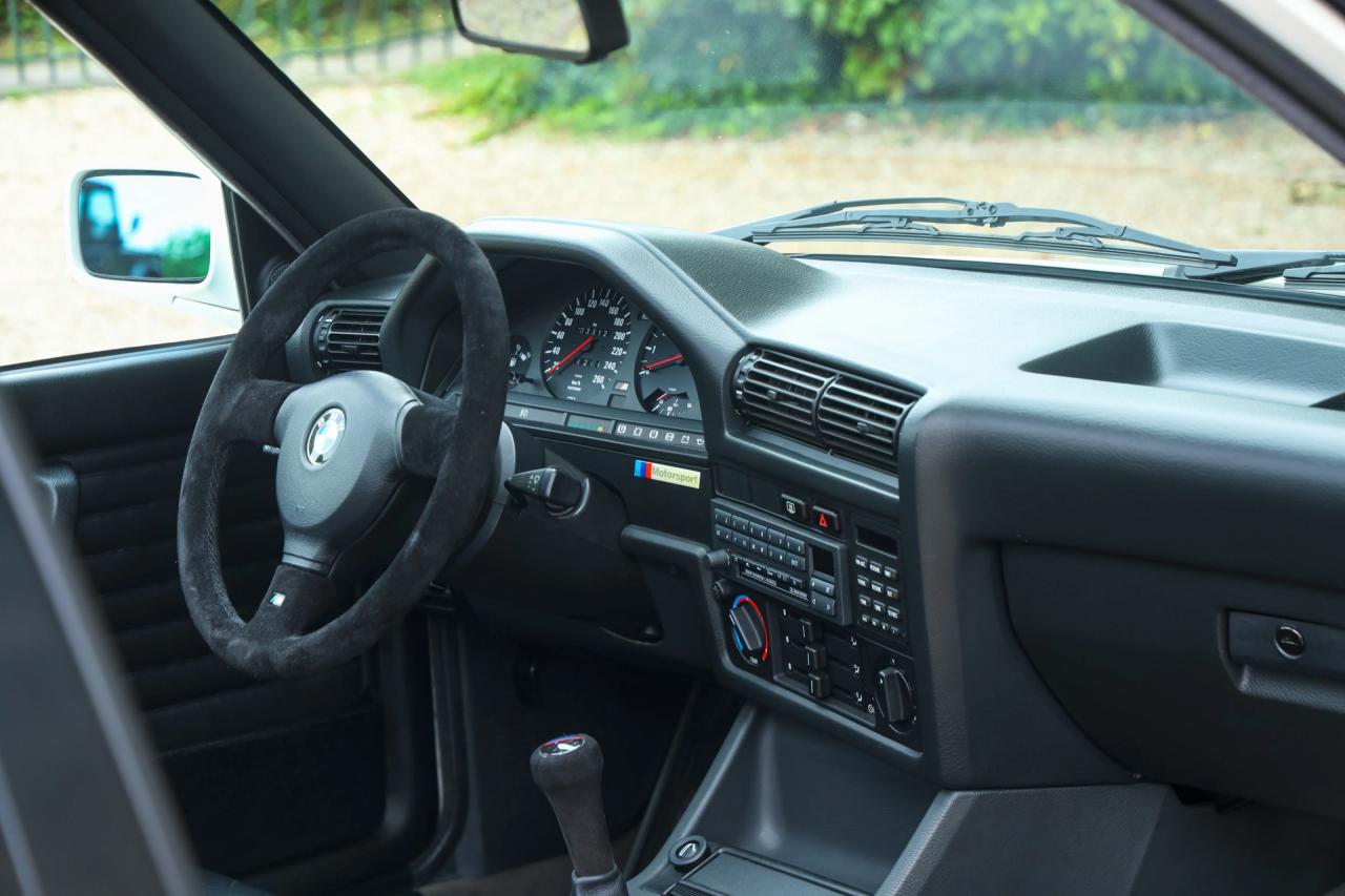 1990 BMW M3 E30 only 33.000 kms, 80% first paint, Germany delivery, 3 owners