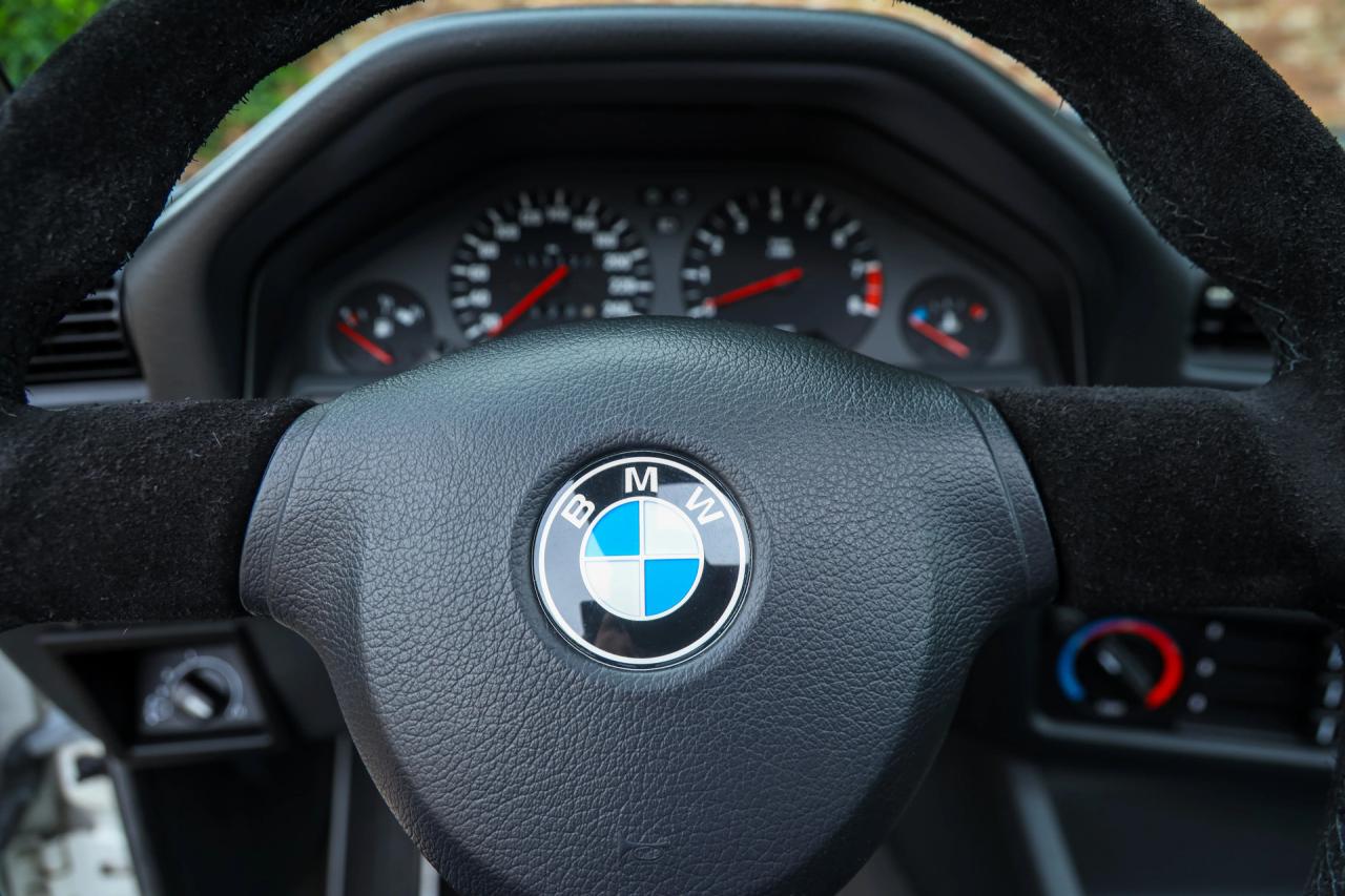 1990 BMW M3 E30 only 33.000 kms, 80% first paint, Germany delivery, 3 owners