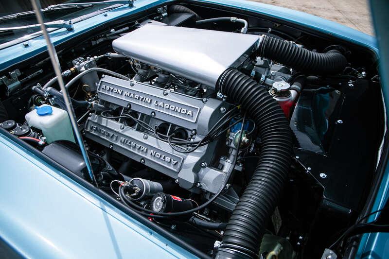1974 Aston Martin V8 SERIES 3