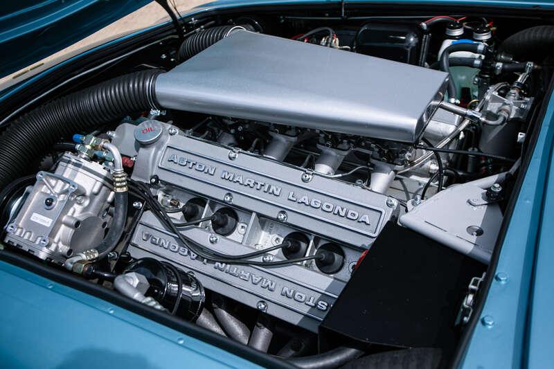 1974 Aston Martin V8 SERIES 3