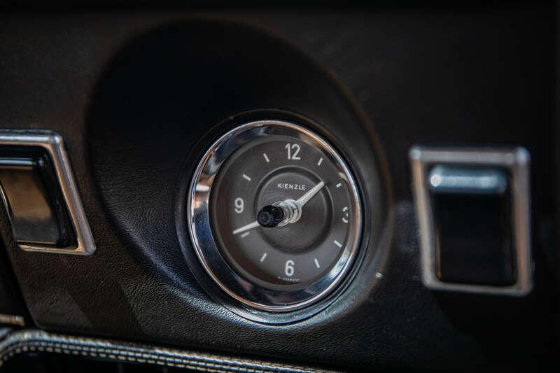 1974 Aston Martin V8 SERIES 3