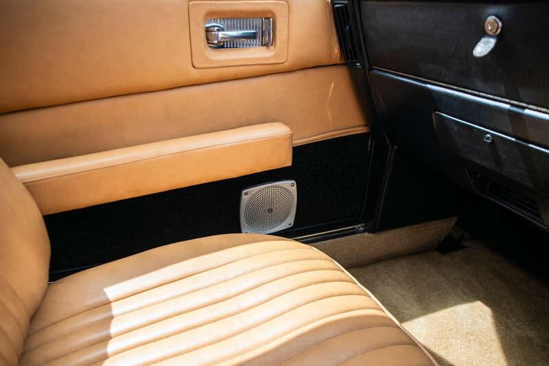 1974 Aston Martin V8 SERIES 3