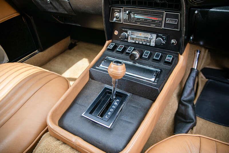 1974 Aston Martin V8 SERIES 3
