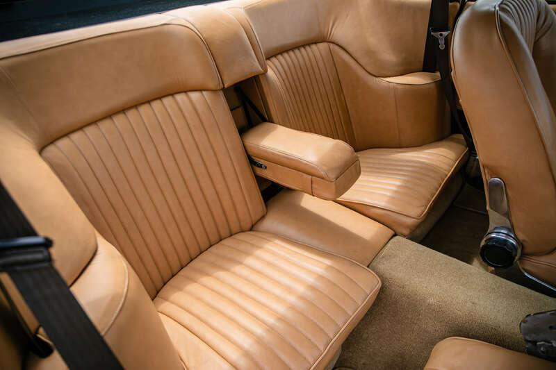 1974 Aston Martin V8 SERIES 3
