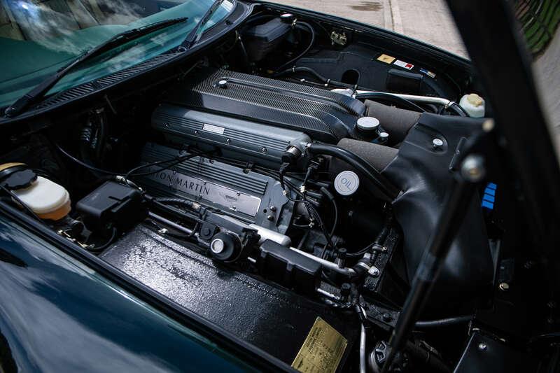 1998 Aston Martin V8 COUPE AUTO