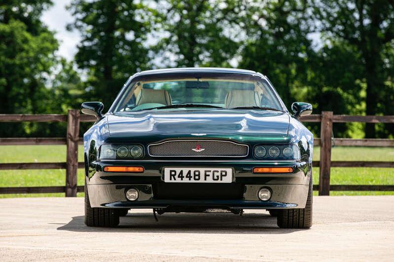 1998 Aston Martin V8 COUPE AUTO