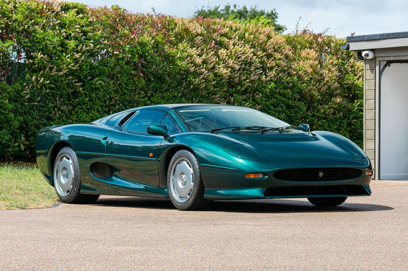 1994 Jaguar XJ 220