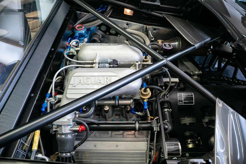 1994 Jaguar XJ 220