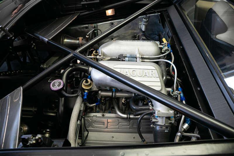 1994 Jaguar XJ 220